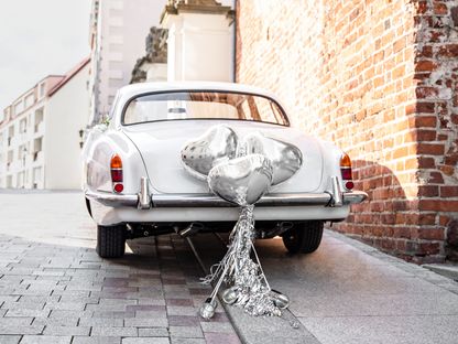 Sada dekorácií na svadobné auto strieborné