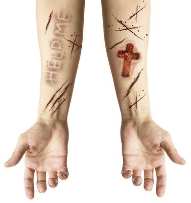 Dočasné tetovačky umelé jazvy a kríž